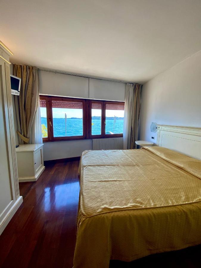 Camere Al Veliero Gardone Riviera Exterior photo