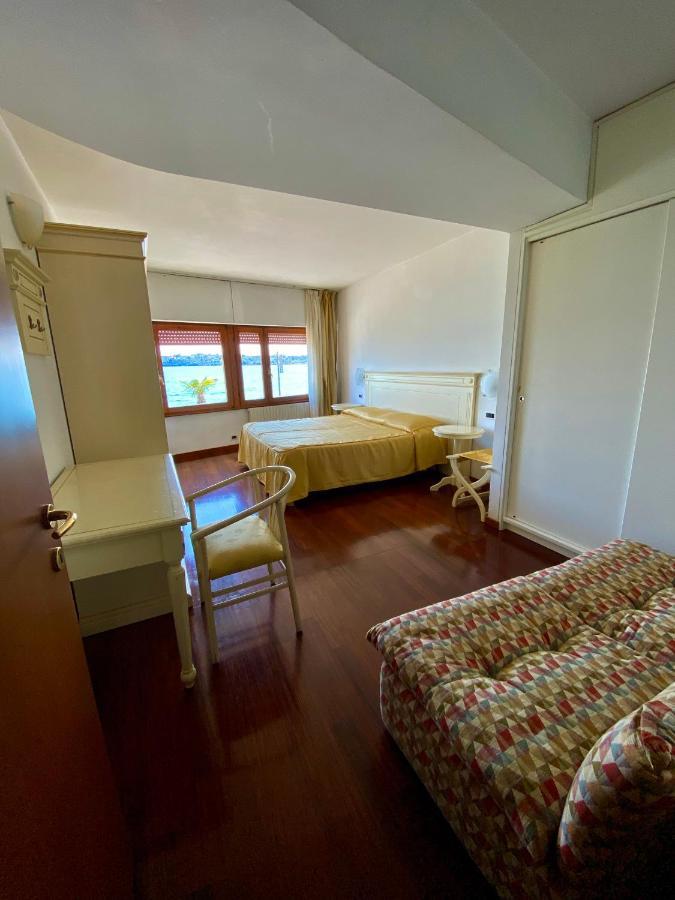 Camere Al Veliero Gardone Riviera Exterior photo