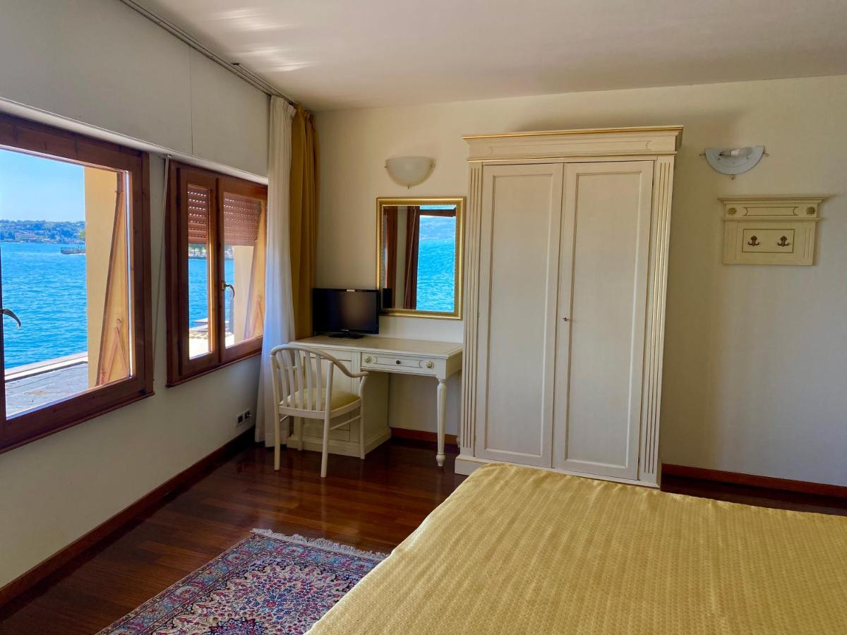 Camere Al Veliero Gardone Riviera Exterior photo